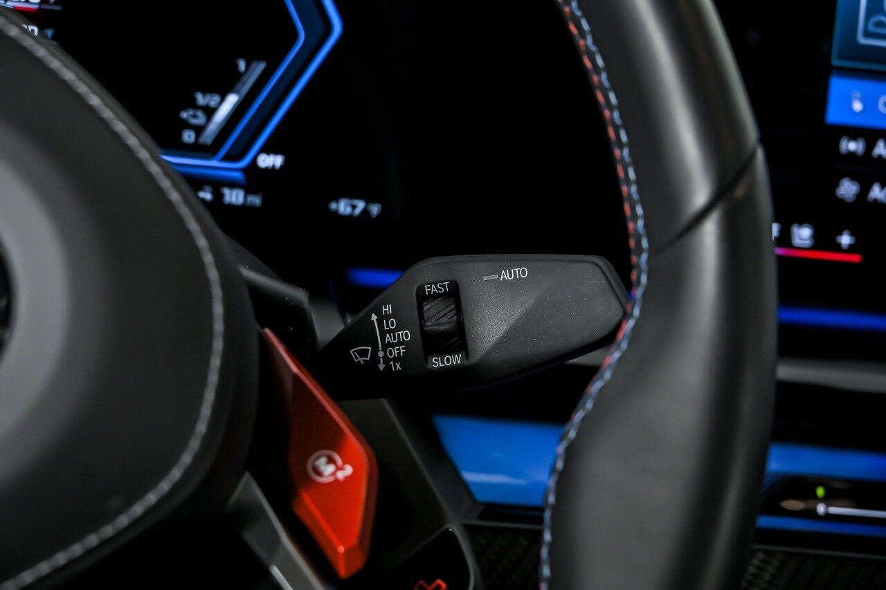 Used 2025 BMW M5 w/ Carbon Package AWD/4WD image 30
