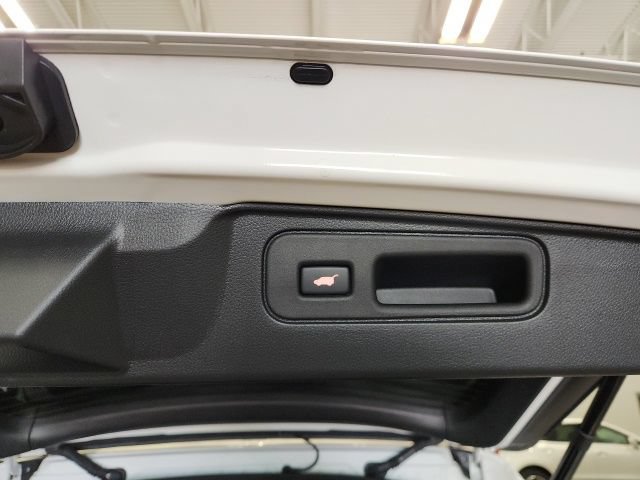 Certified 2025 Honda Passport Black Edition image 28