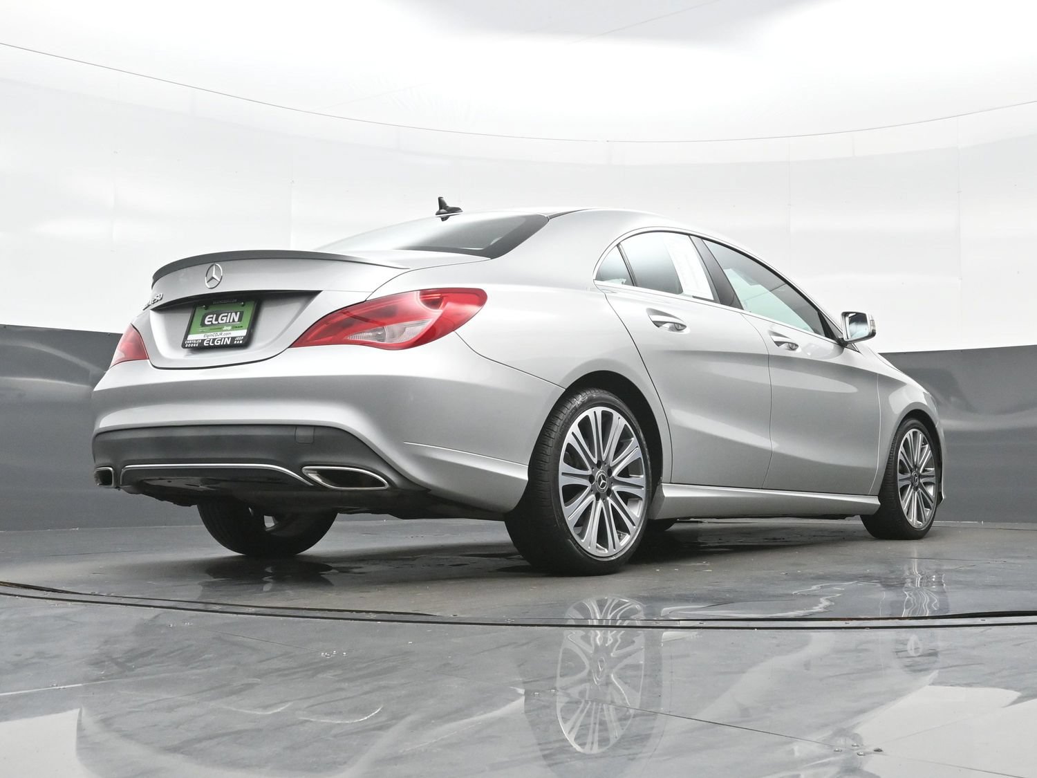 Used 2018 Mercedes-Benz CLA 250 image 27