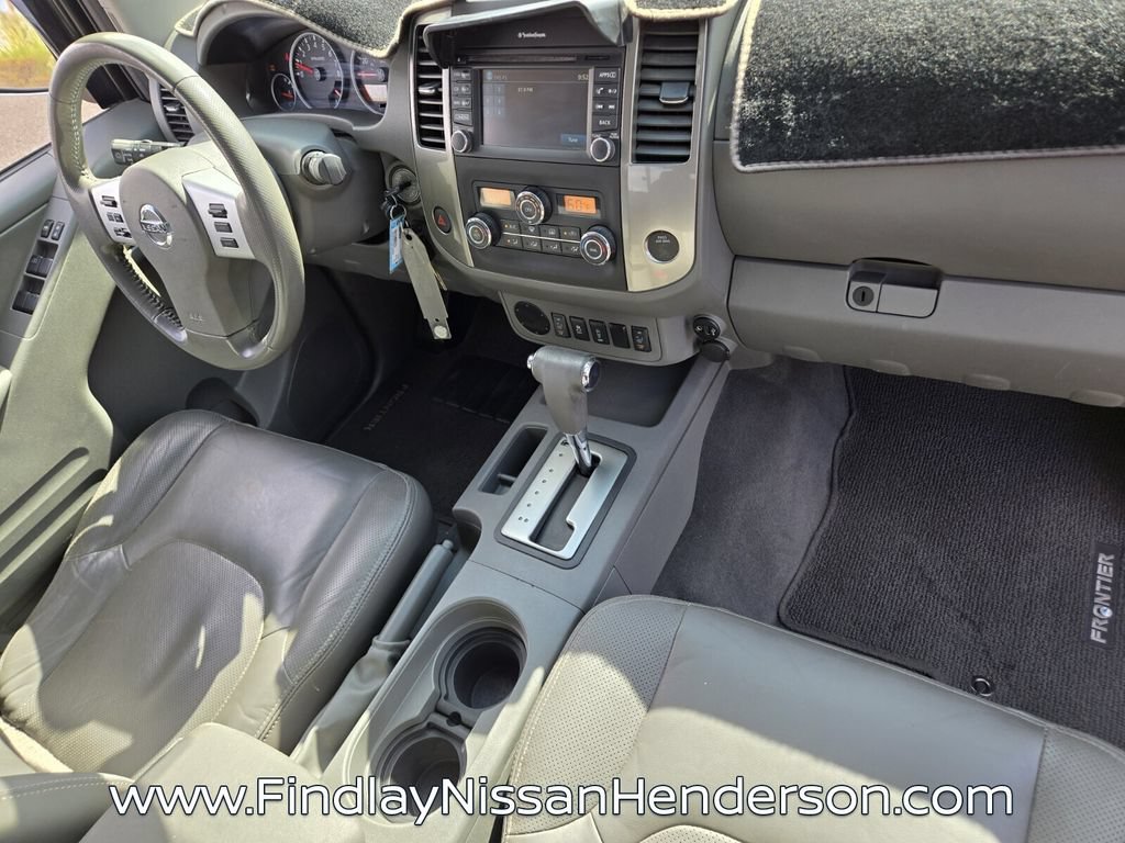 Used 2019 Nissan Frontier SL RWD image 16