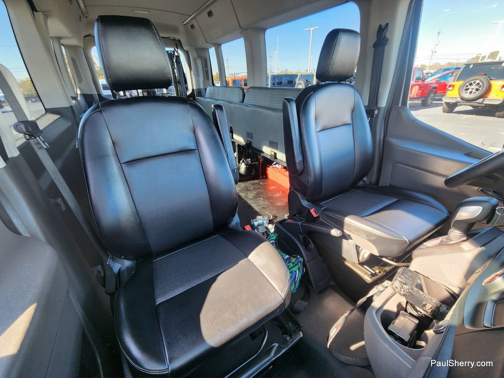 Used 2020 Ford Transit 350 XL image 40