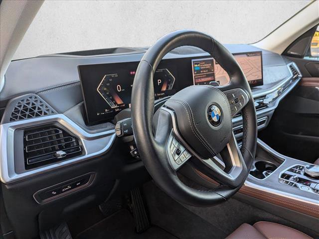 Certified 2024 BMW X7 xDrive40i image 10