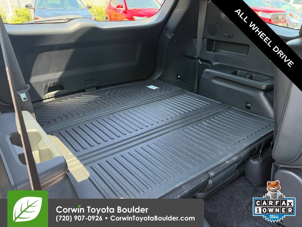 Used 2025 Kia Telluride SX Prestige X-Pro AWD/4WD image 18