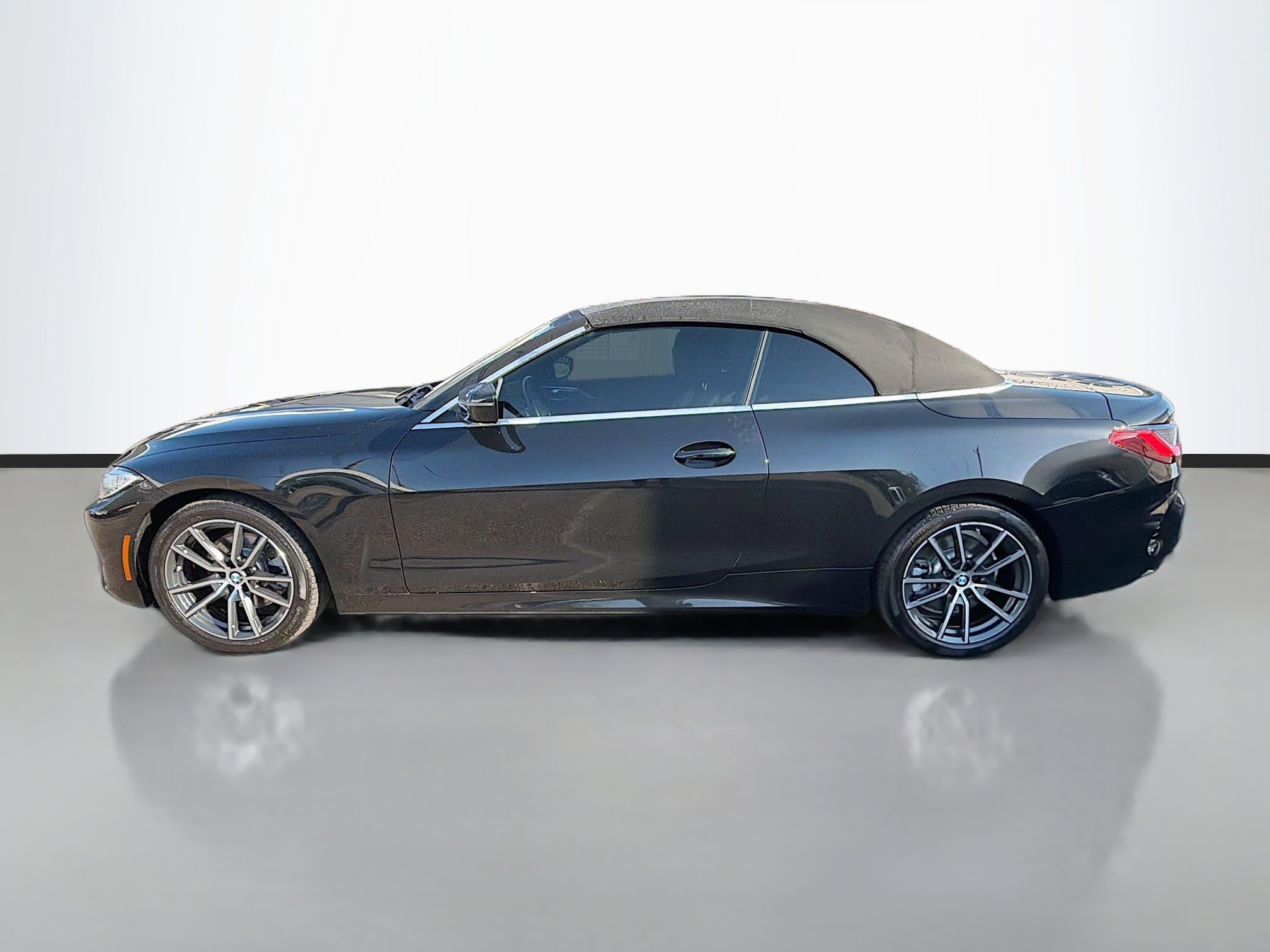 Used 2024 BMW 430i xDrive Convertible image 6