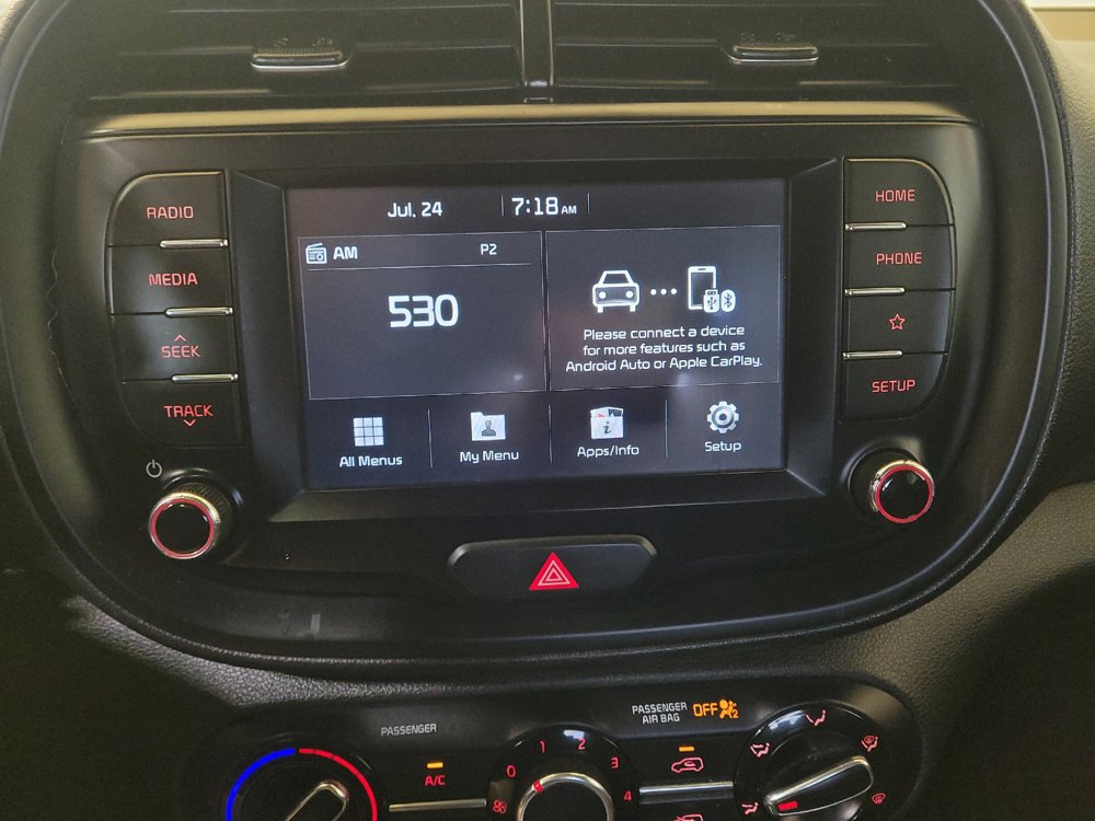 Used 2020 Kia Soul LX FWD image 25