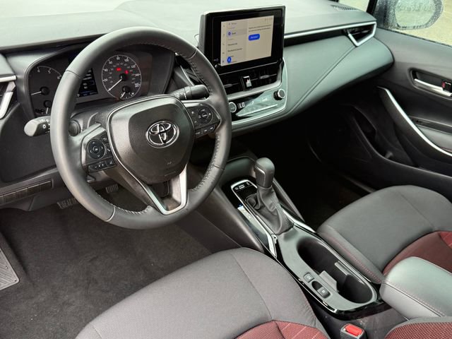 Used 2025 Toyota Corolla SE FWD image 9
