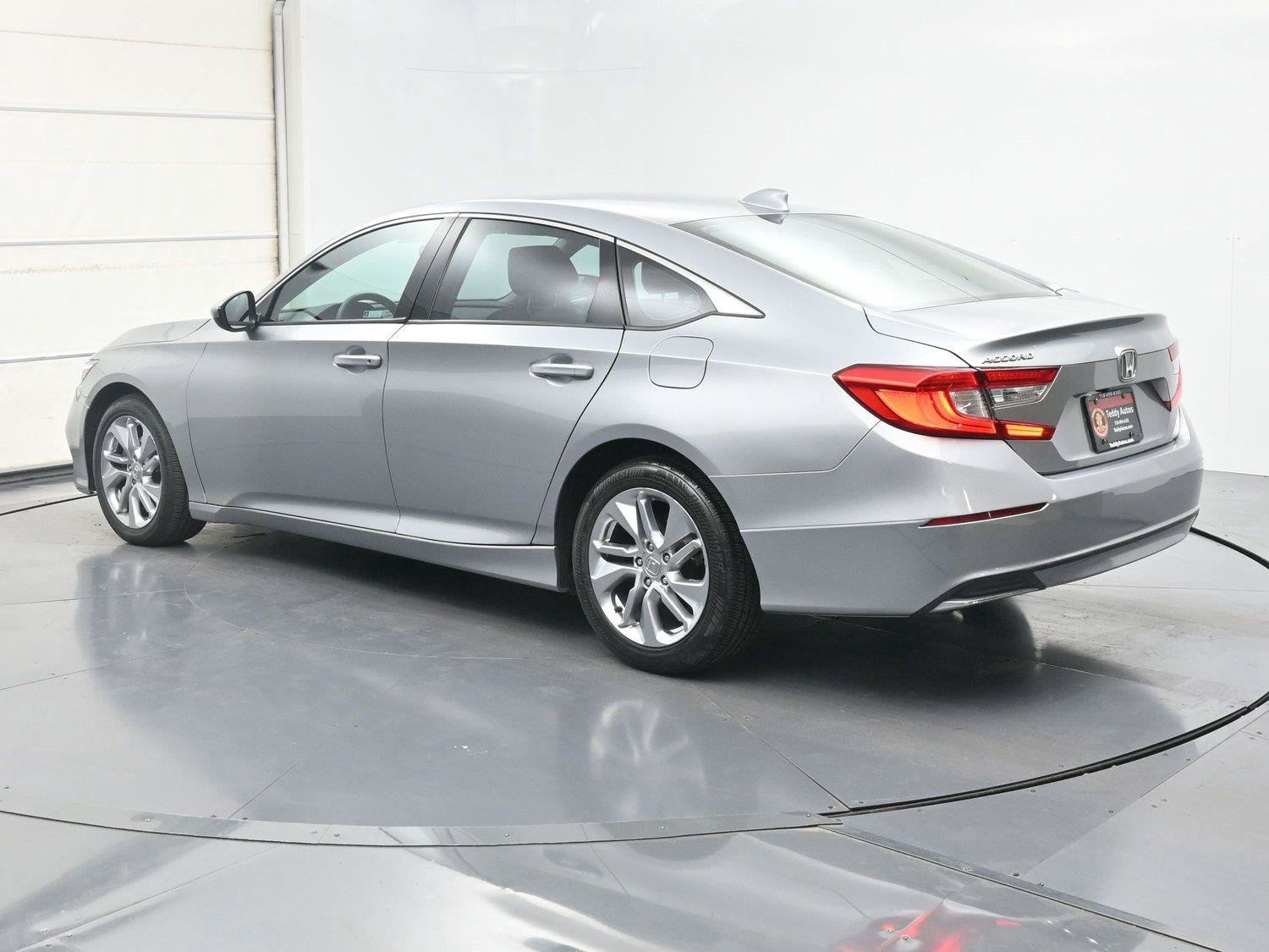 Used 2019 Honda Accord LX image 3