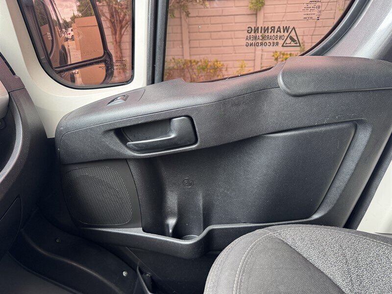 Used 2016 RAM ProMaster 3500 w/ Premium Appearance Group FWD image 11