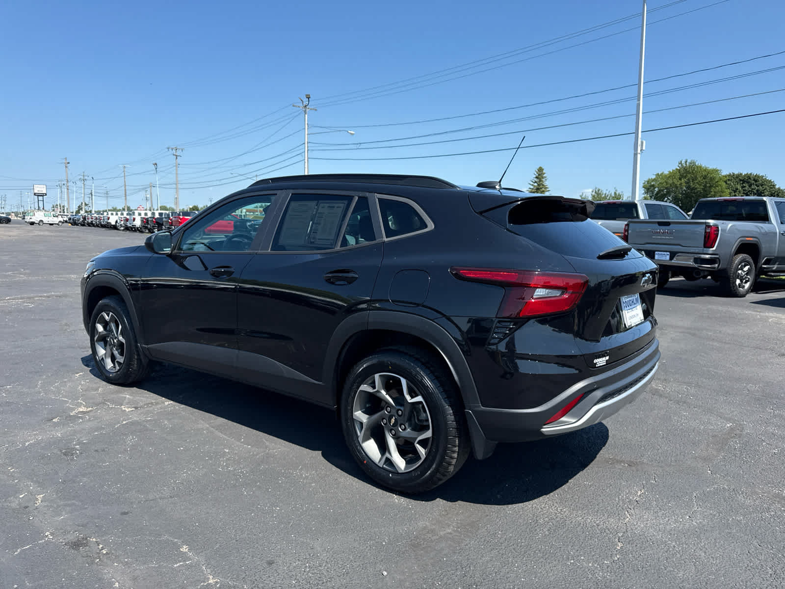 Certified 2024 Chevrolet Trax LT w/ Driver Confidence Package FWD image 3