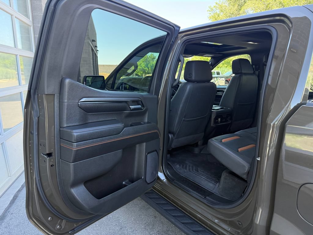 Used 2023 GMC Sierra 1500 AT4 w/ Technology Package AWD/4WD image 34