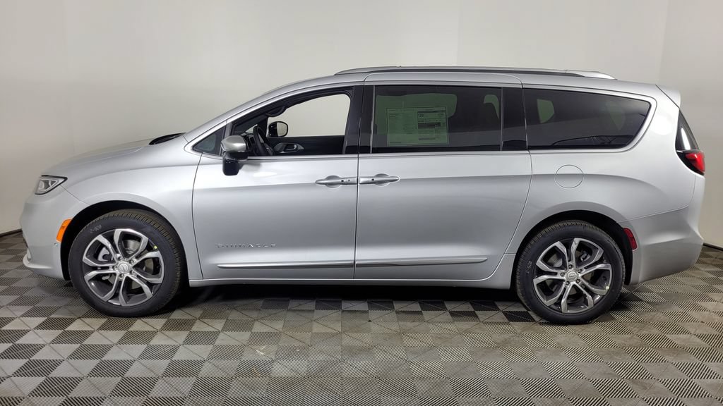 New 2026 Chrysler Pacifica Pinnacle AWD/4WD image 4