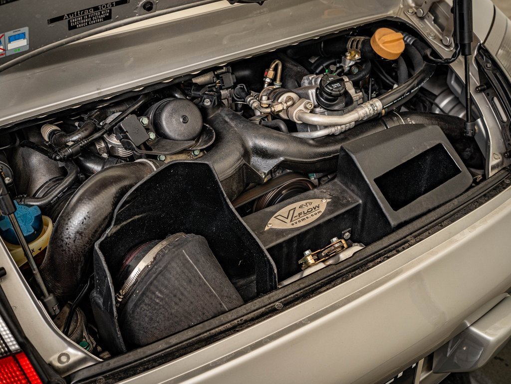 Used 2001 Porsche 911 Turbo image 52
