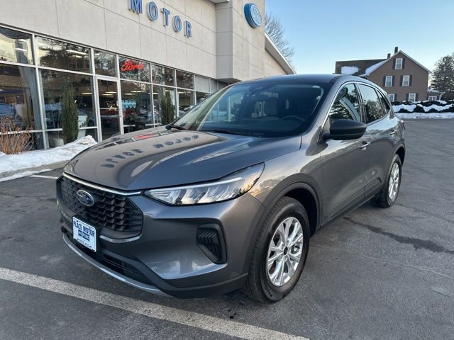 Used 2023 Ford Escape Active image 3