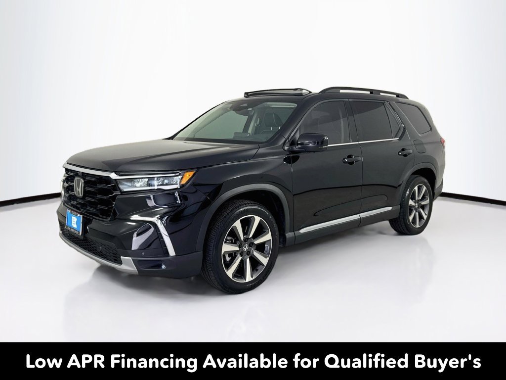 Certified 2025 Honda Pilot Elite image 3