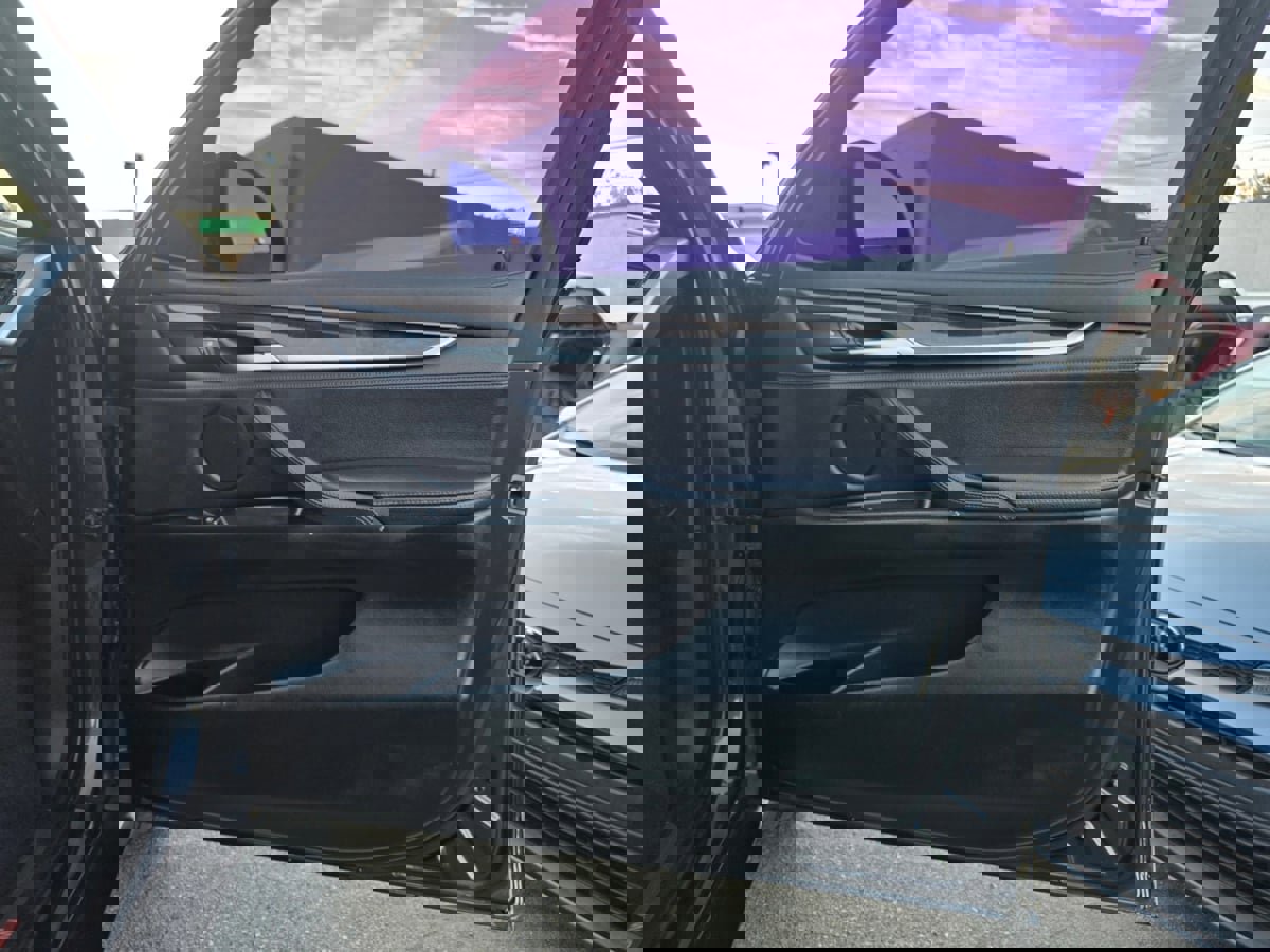 Used 2019 BMW X6 sDrive35i w/ Premium Package image 25