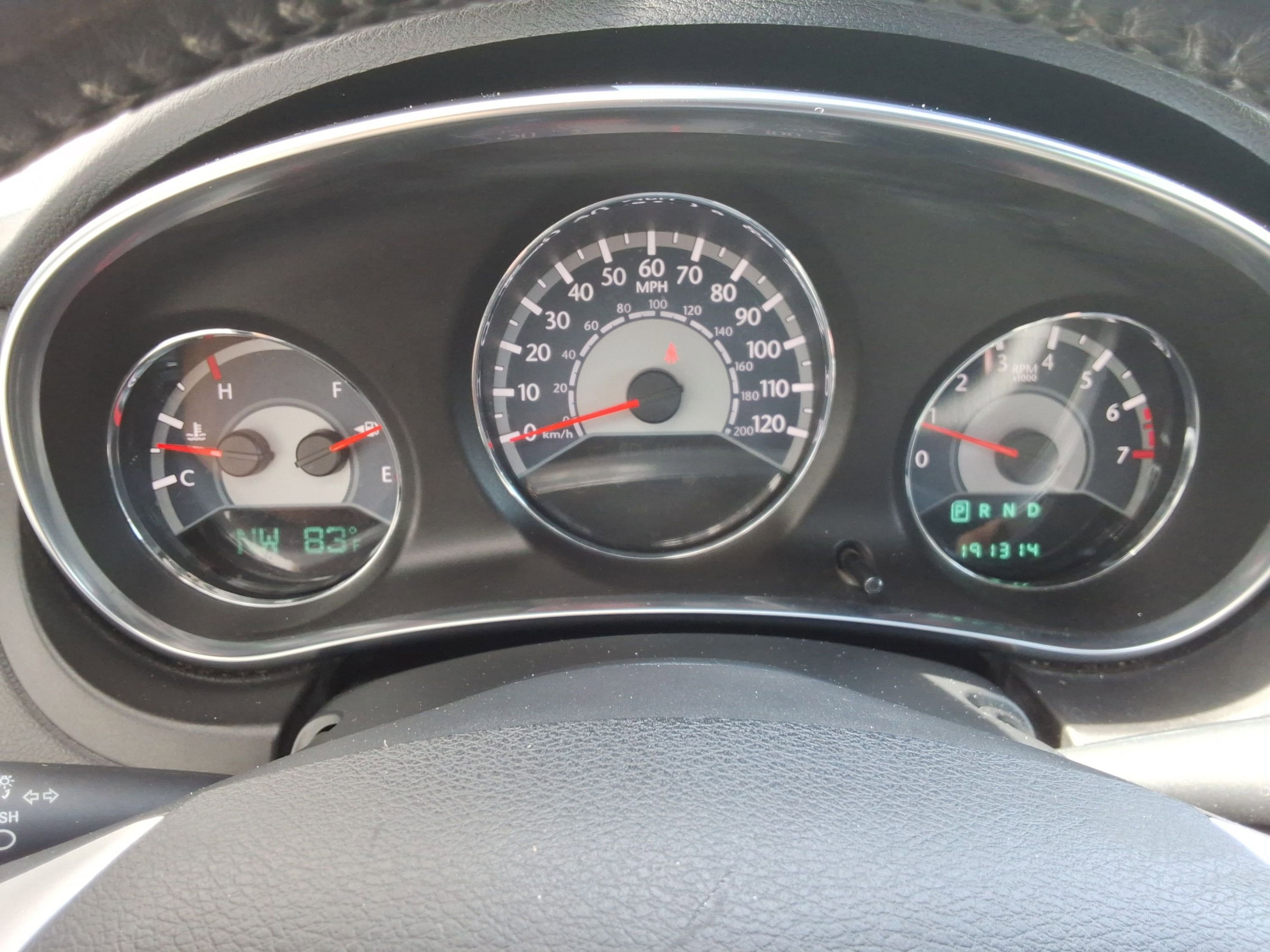 Used 2014 Chrysler 200 Limited FWD image 14