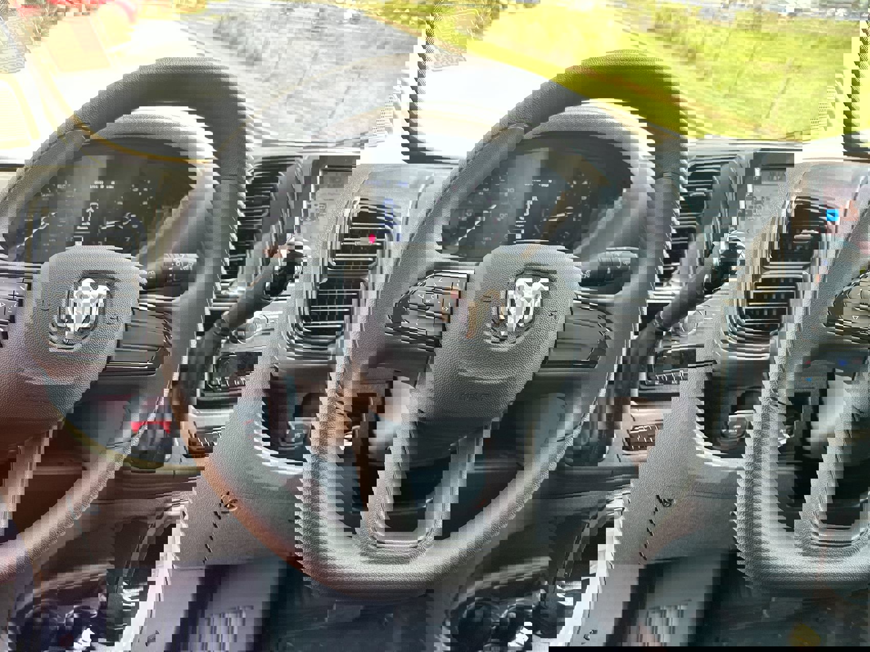 New 2025 RAM ProMaster 2500 image 13