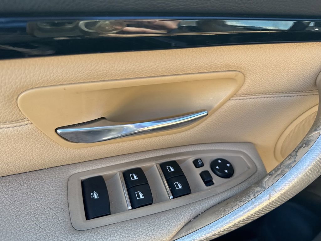 Used 2018 BMW 430i xDrive Convertible image 8