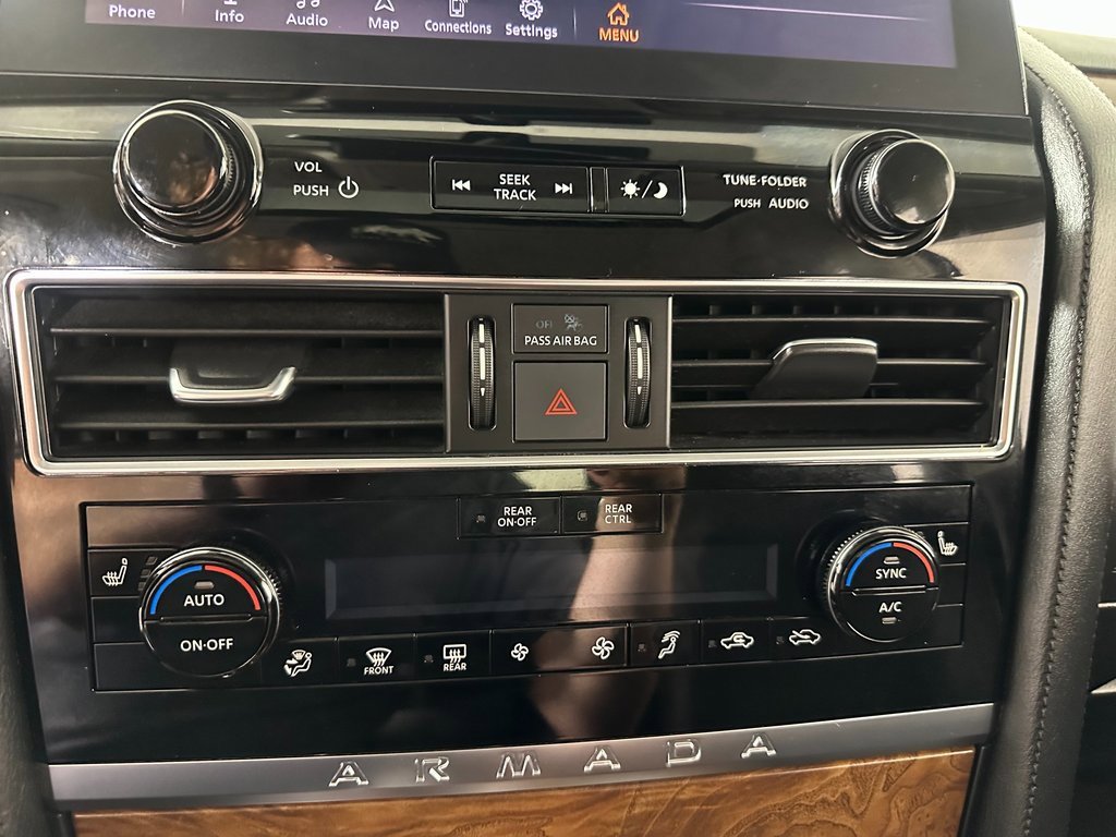 Used 2024 Nissan Armada SL image 28