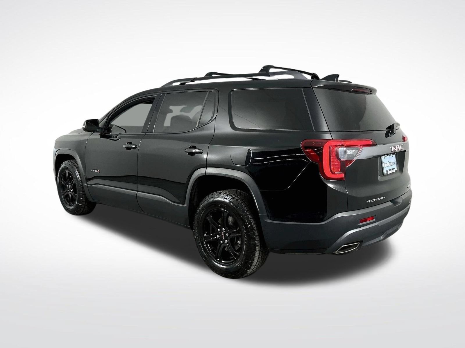 Used 2023 GMC Acadia AT4 w/ Technology Package AWD/4WD image 6