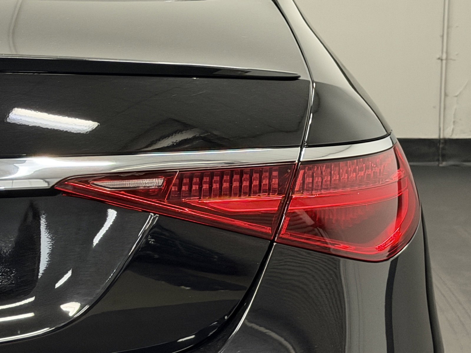 Certified 2024 Mercedes-Benz S 580 4MATIC Sedan image 14