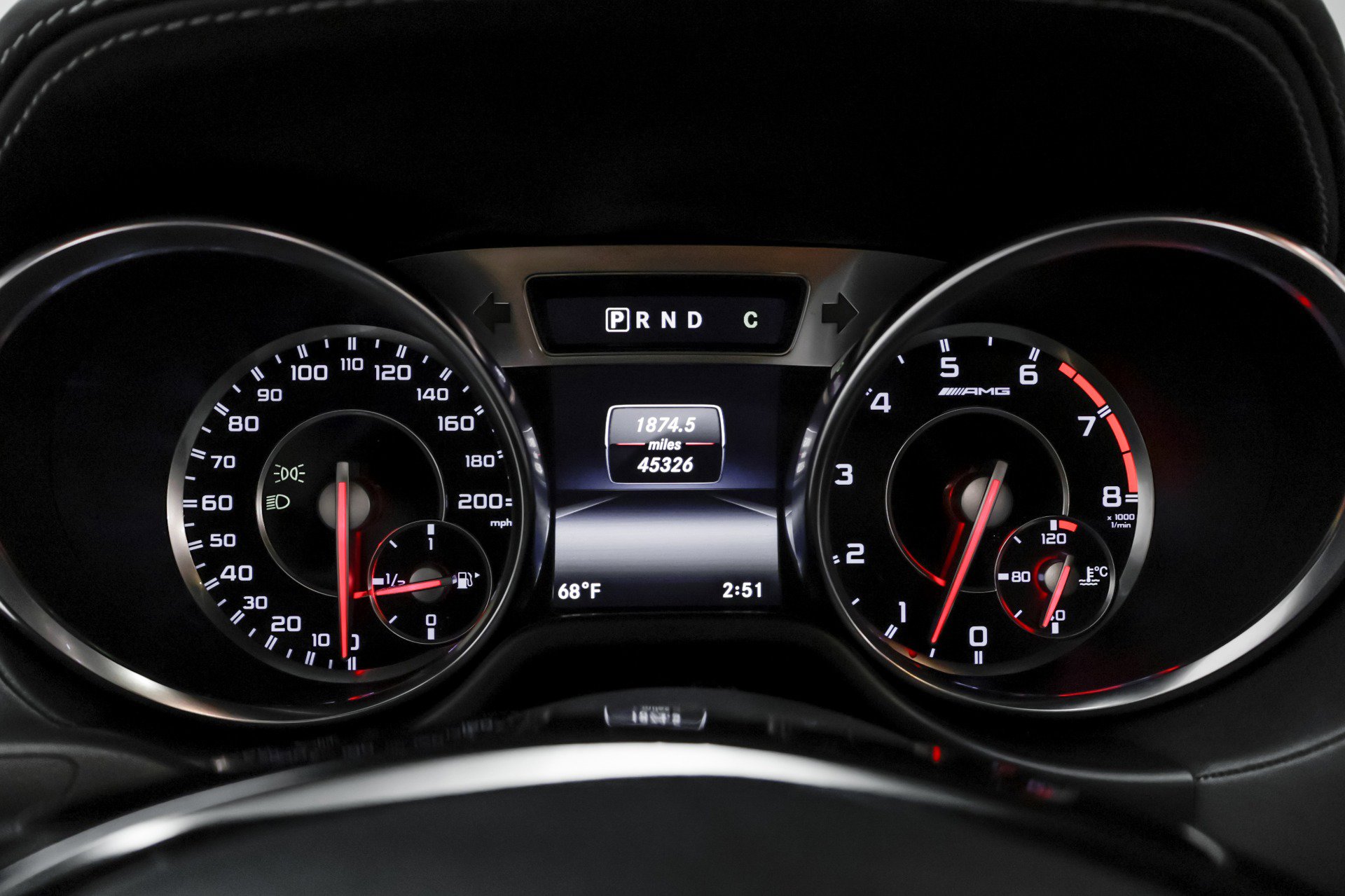 Used 2015 Mercedes-Benz SL 63 AMG w/ Driver Assistance Package image 9