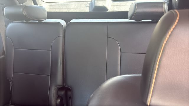 Used 2018 Chevrolet Traverse LT w/ LPO, Floor Liner Package FWD image 25
