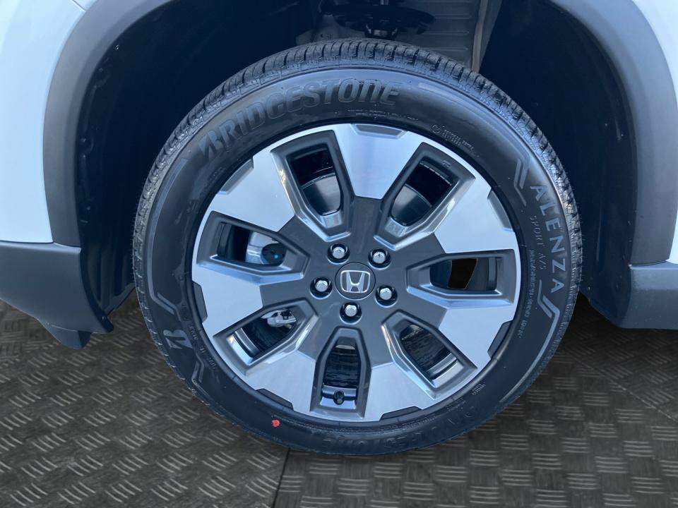 New 2026 Honda Pilot Touring image 27