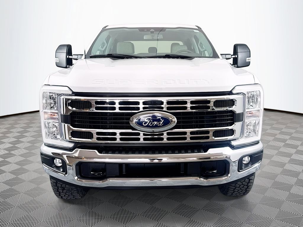 Used 2023 Ford F350 XLT w/ 360-Degree Camera Package image 2