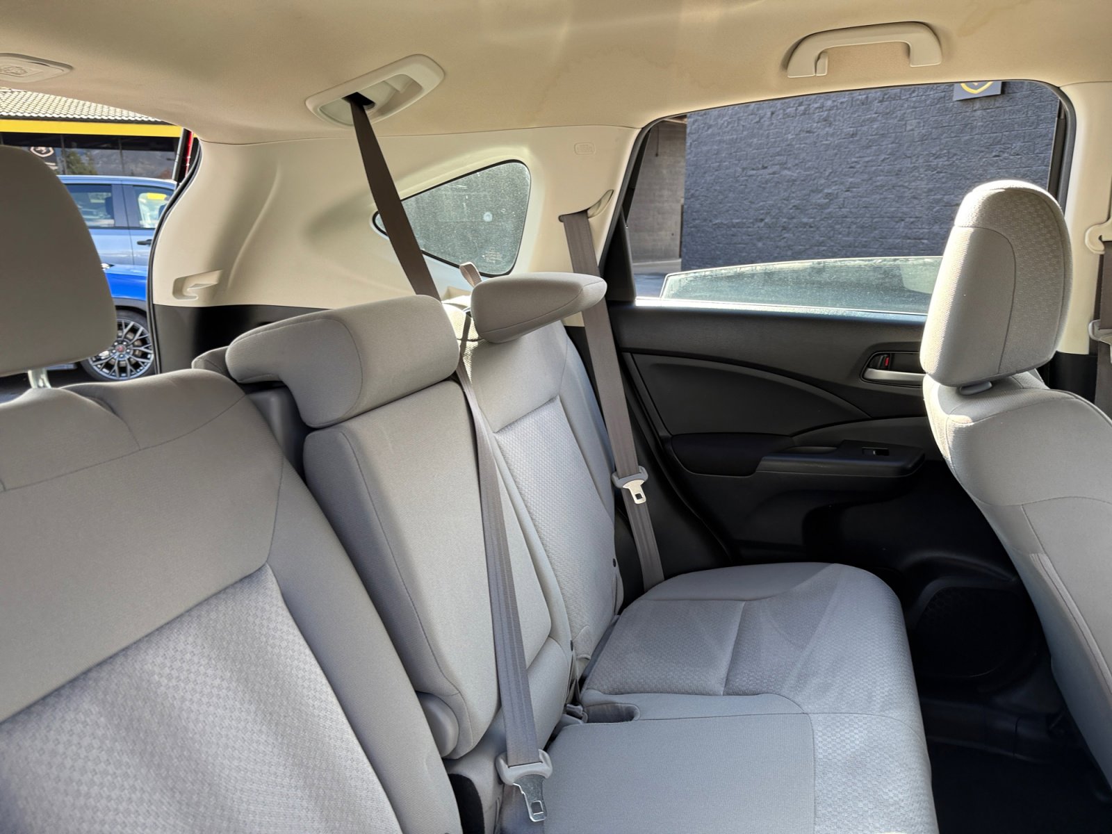 Used 2015 Honda CR-V LX image 18