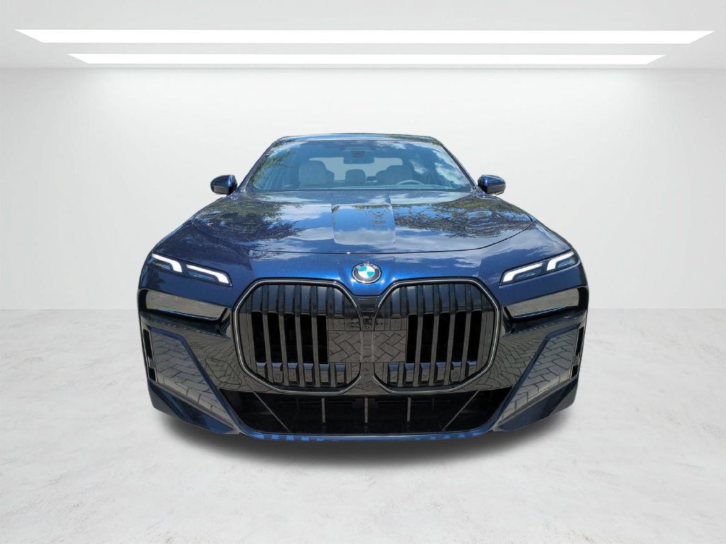 New 2026 BMW 740i xDrive AWD/4WD image 9