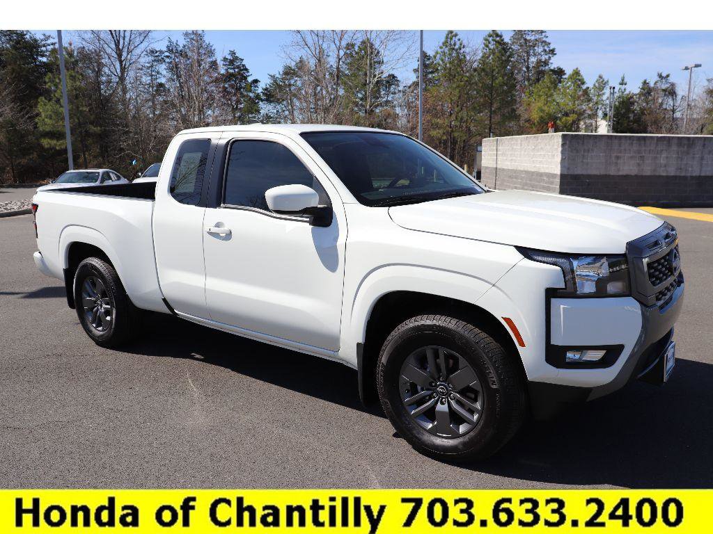 Used 2025 Nissan Frontier SV w/ SV Convenience Package image 12