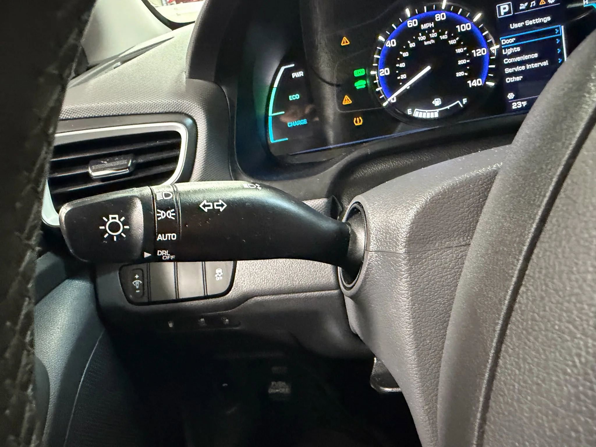 Used 2019 Hyundai Ioniq Plug-In Hybrid FWD image 22