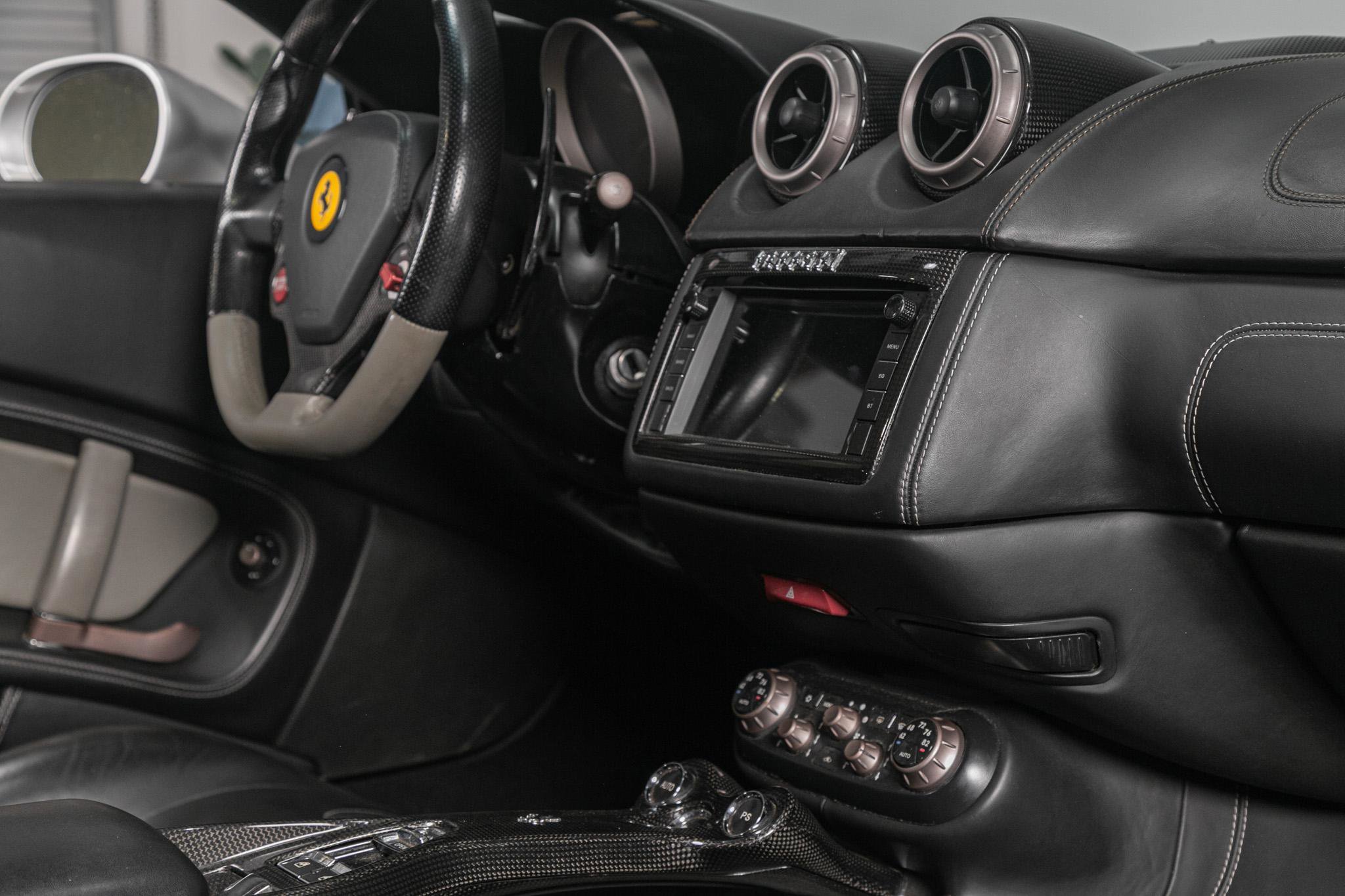 Used 2012 Ferrari California image 29