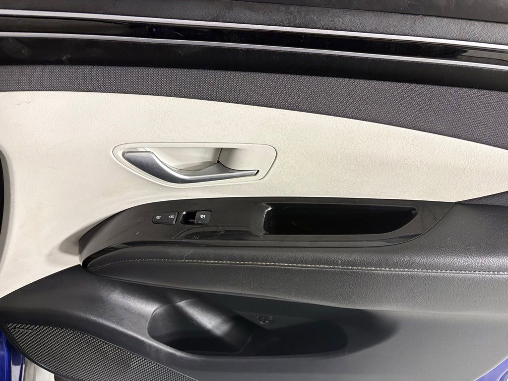 Used 2023 Hyundai Tucson Limited image 12