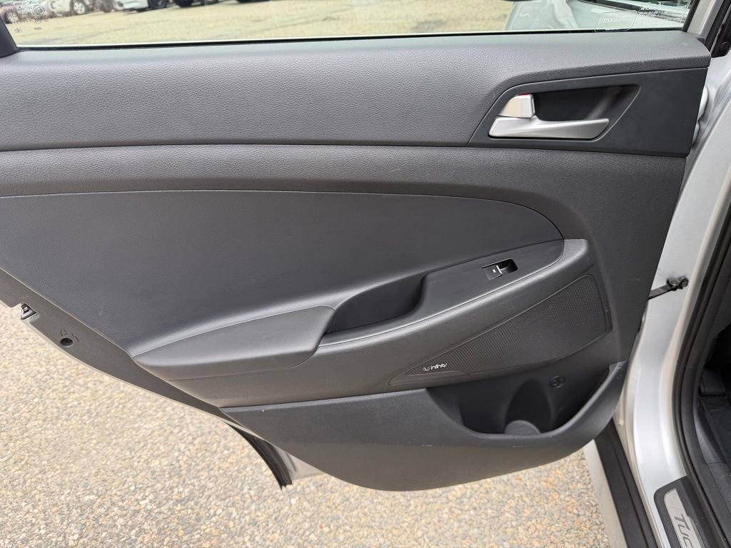 Used 2019 Hyundai Tucson Limited AWD/4WD image 17
