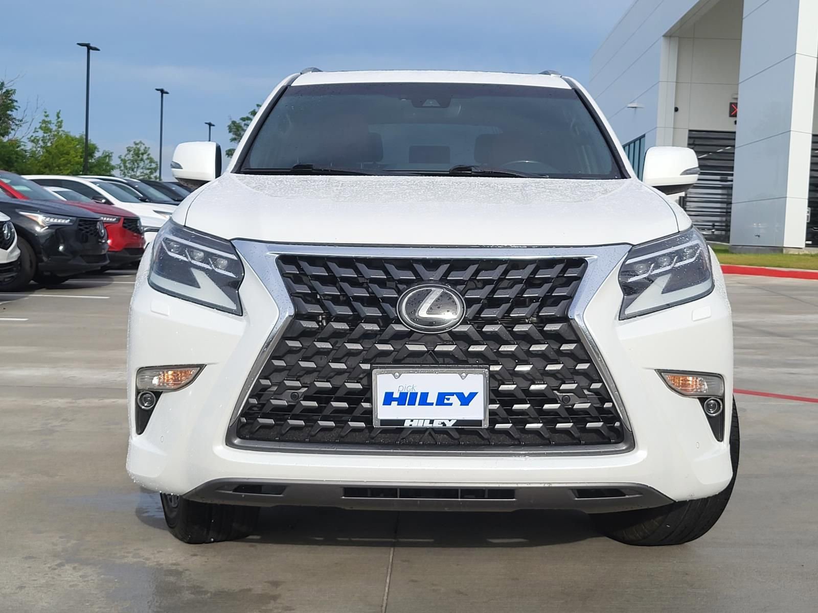 Used 2021 Lexus GX 460 Premium w/ Premium Package AWD/4WD image 2