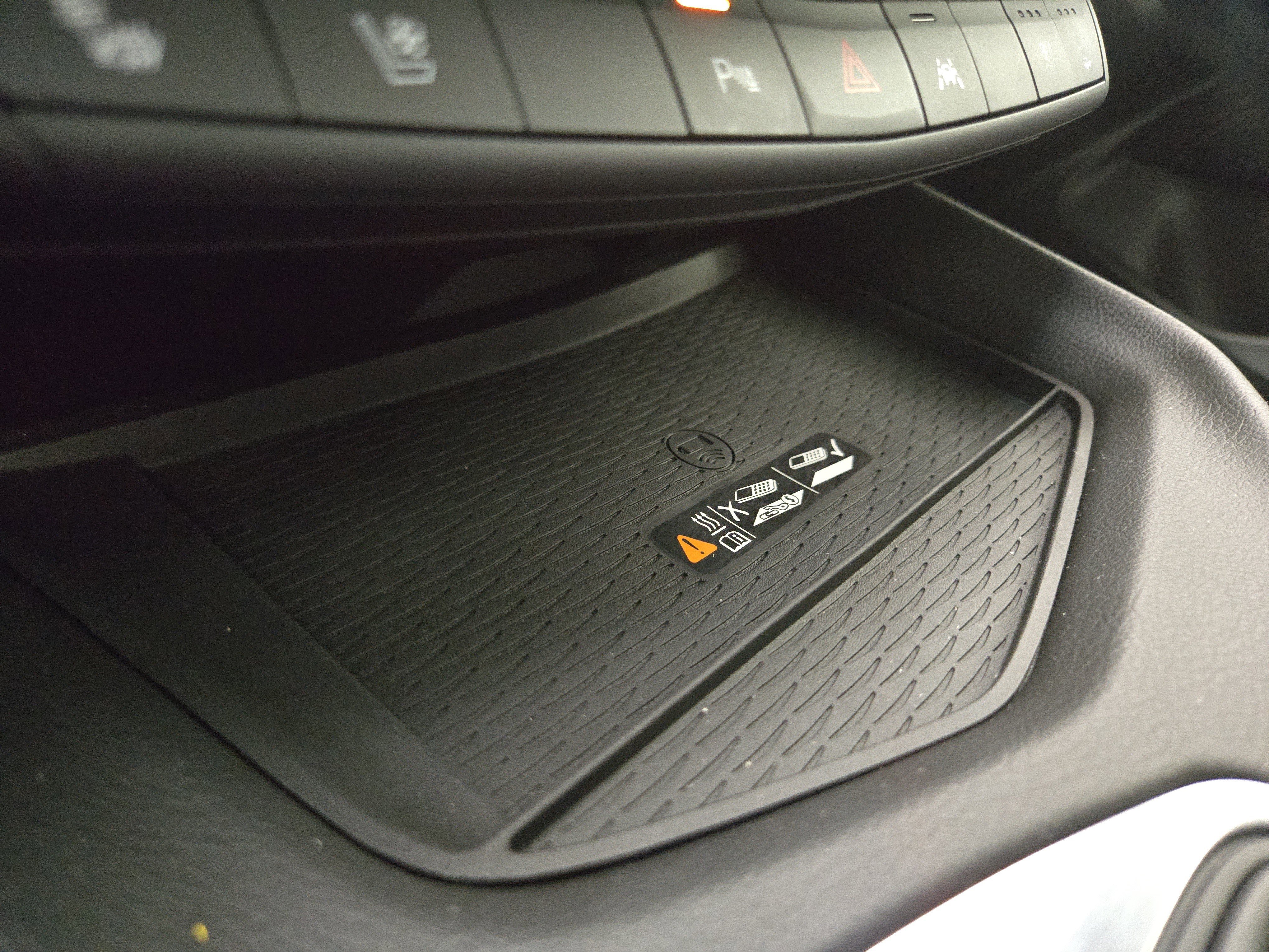 Certified 2021 Cadillac CT4 Sport w/ Technology Package image 28