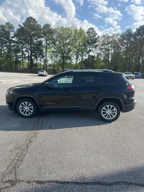 Used 2020 Jeep Cherokee Latitude image 4