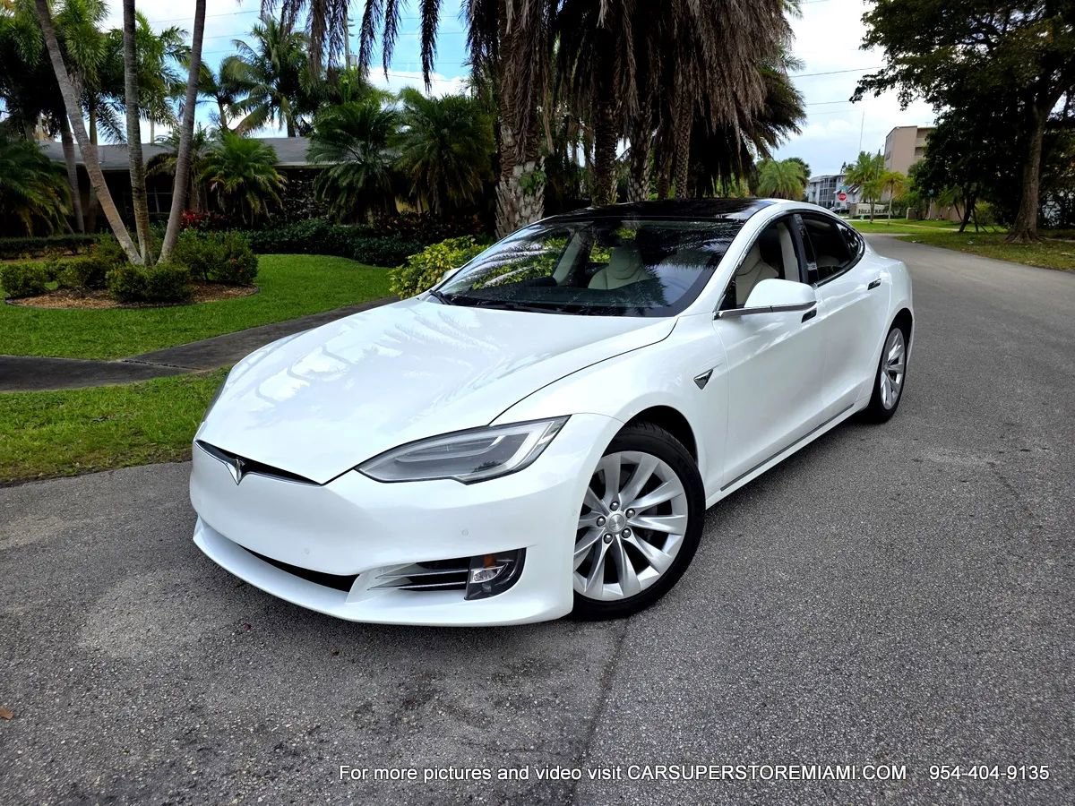 Used 2019 Tesla Model S 100D image 4