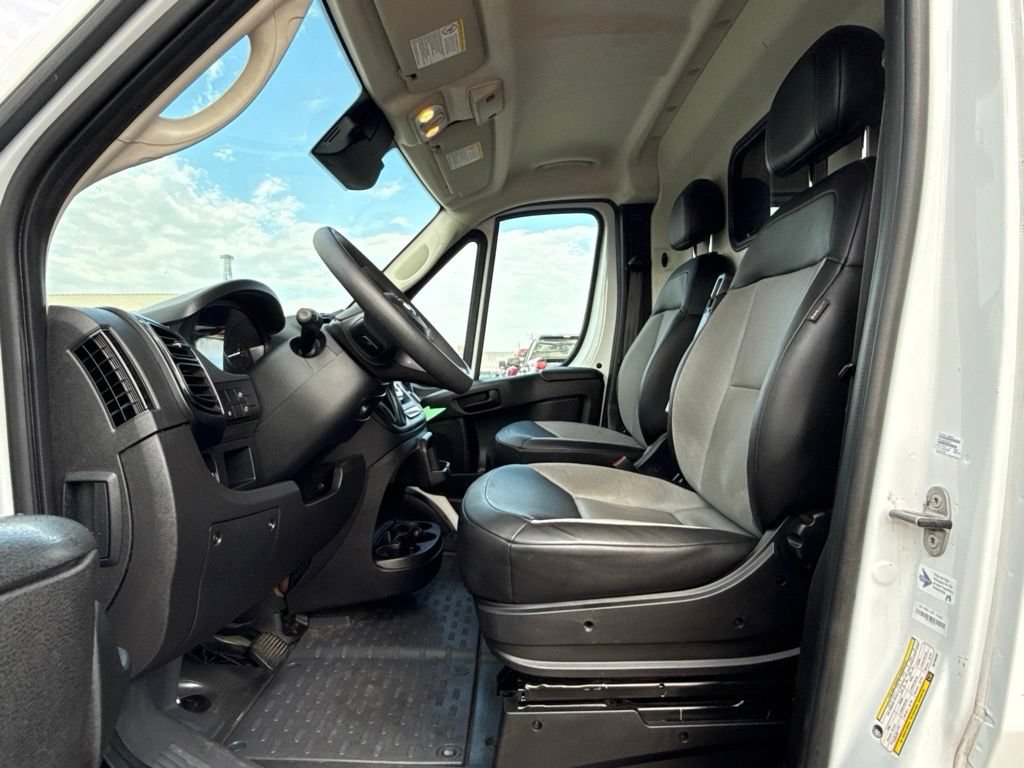 Used 2024 RAM ProMaster 2500 w/ Convenience Group FWD image 26