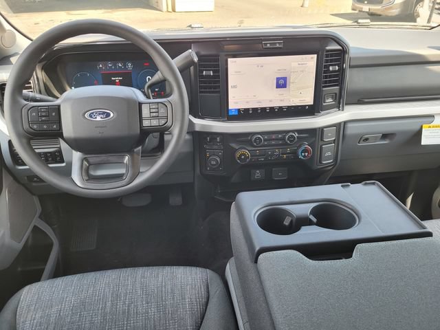 New 2026 Ford F250 XLT w/ XLT Premium Package AWD/4WD image 7