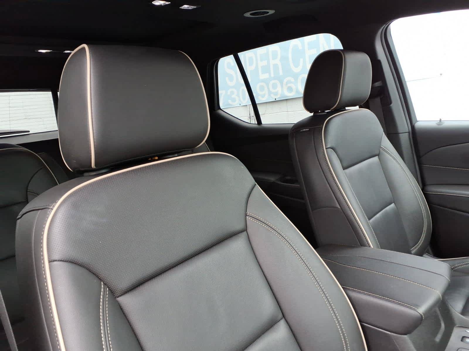 Certified 2023 Chevrolet Traverse Premier w/ Redline Edition AWD/4WD image 27