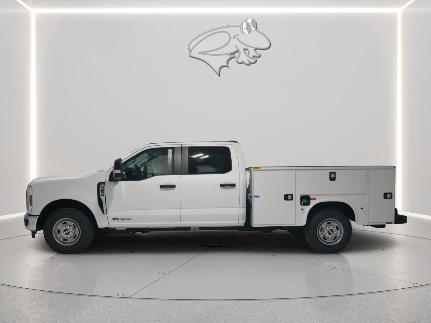 New 2025 Ford F250 XL w/ XL Chrome Package image 9