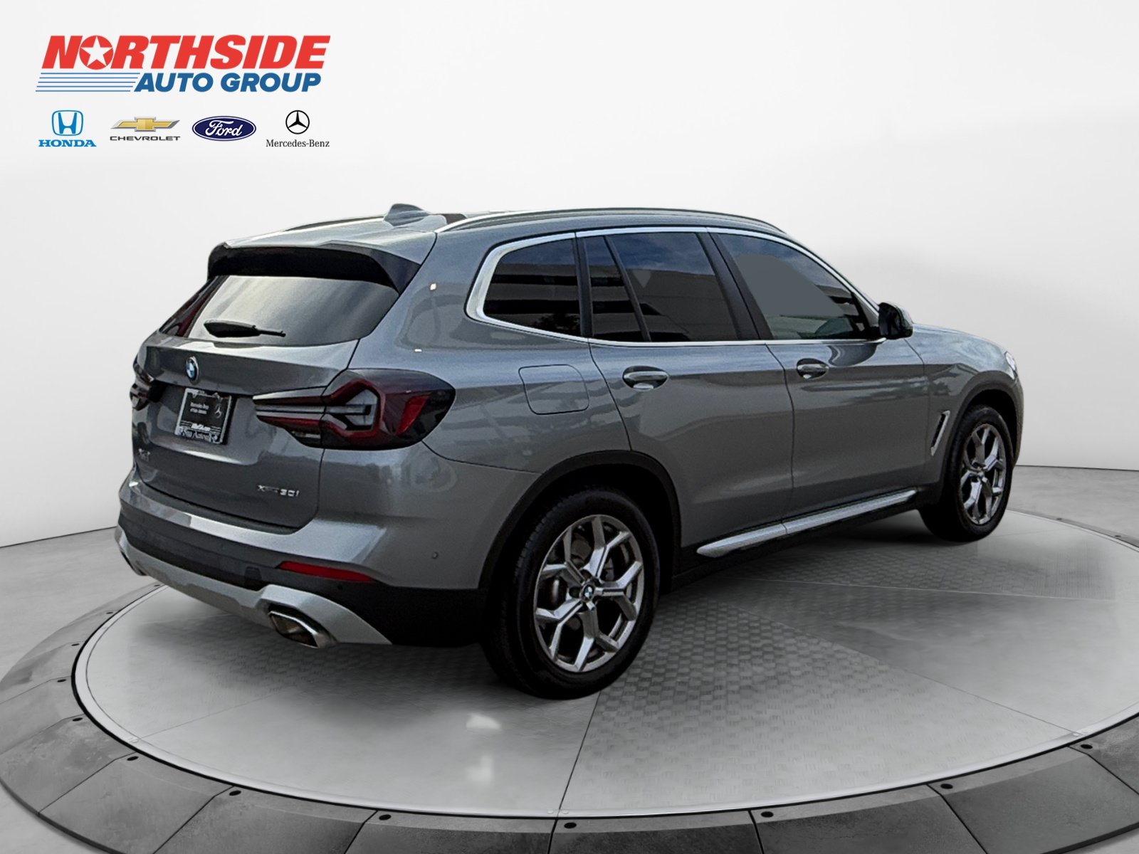 Used 2024 BMW X3 xDrive30i w/ Premium Package w/ZPA AWD/4WD image 7