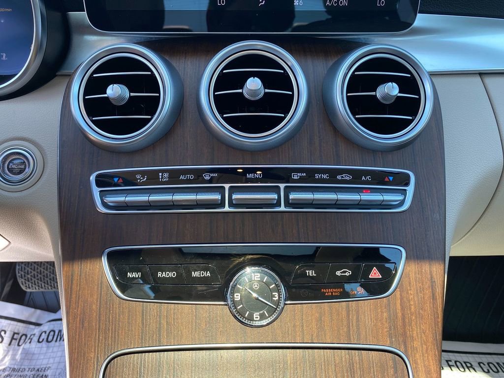 Used 2021 Mercedes-Benz C 300 4MATIC Sedan image 20