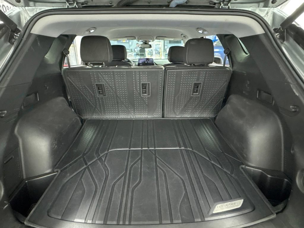 Used 2023 Chevrolet Blazer LT w/ Convenience Package FWD image 29