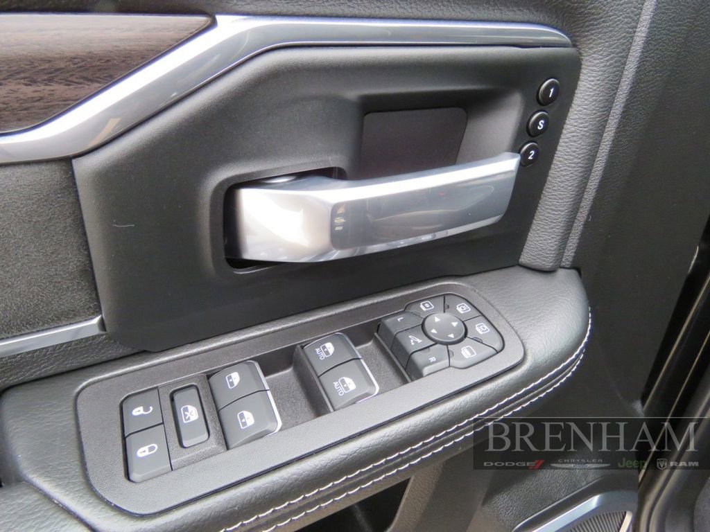 Used 2025 RAM 2500 Laramie w/ Night Edition image 13