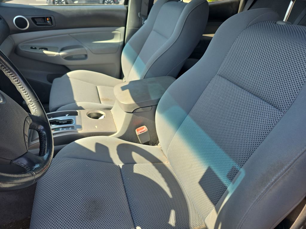 Used 2010 Toyota Tacoma PreRunner RWD image 12
