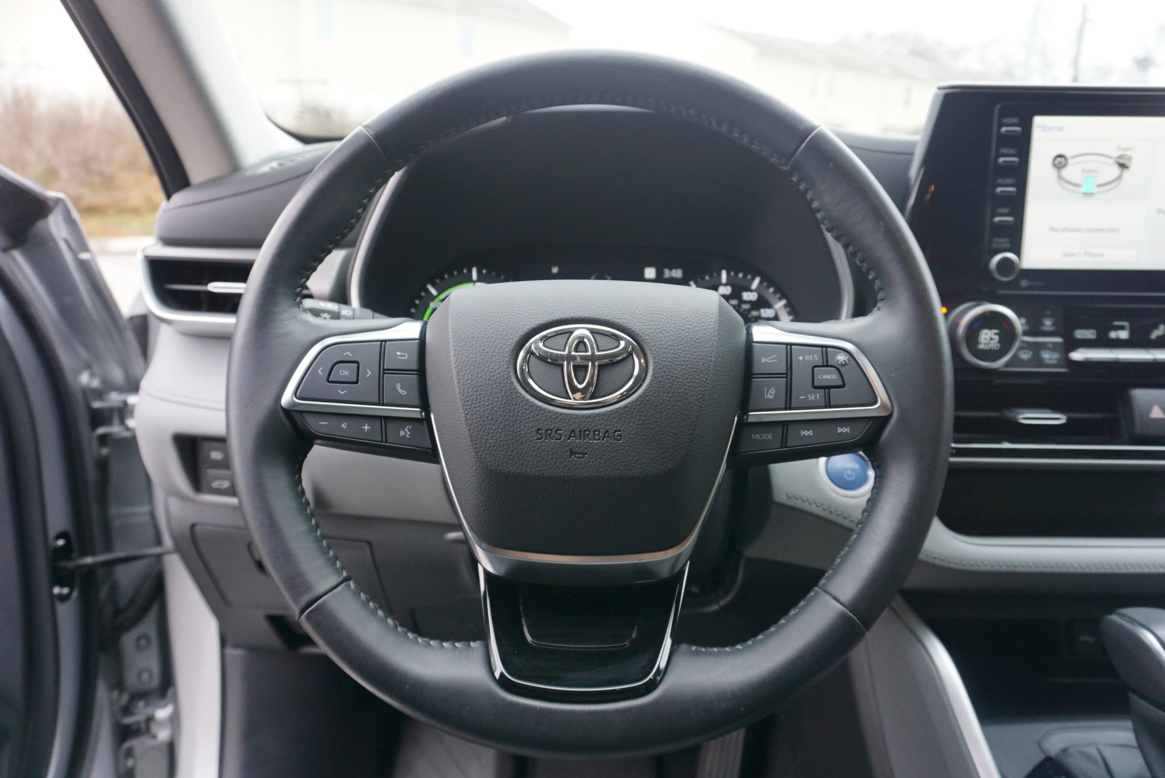 Used 2021 Toyota Highlander XLE image 36